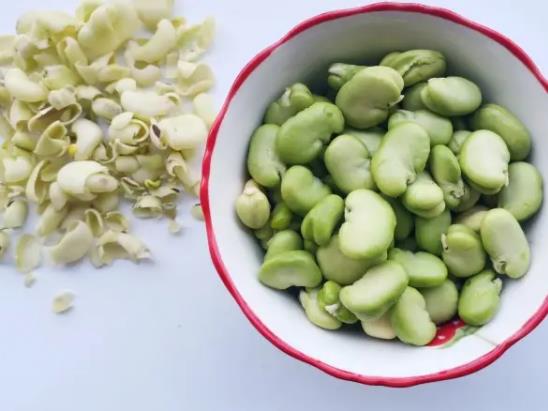如何判斷蠶豆有沒有煮熟?蠶豆食用注意事項