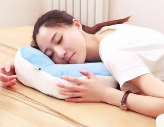 午休起來(lái)之后腰疼是怎么了?午休過(guò)后為什么會(huì)腦袋疼