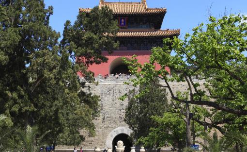 最早科學發掘的帝陵 明十三陵建于1409-1645年