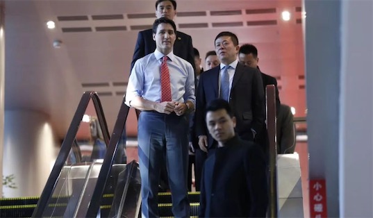 世界最帥的總統 賈斯廷·特魯多有深邃的藍色眼睛