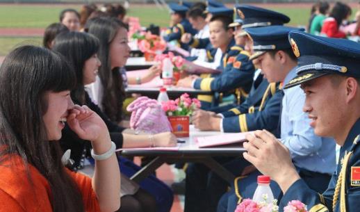 相親認(rèn)識(shí)多久可以親熱?相親剛認(rèn)識(shí)的男孩子怎么聊天