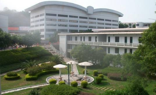 4、江西理工大學.jpg