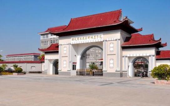 3、安徽黃梅戲藝術職業學院.jpg