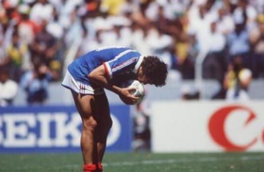 五、1982年西班牙世界杯,斯圖帕爾(前蘇聯).jpg
