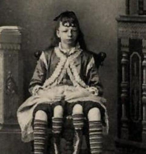 四、四條腿的JosephineMyrtleCorbin.jpg