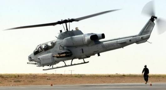 NO.3美國AH-1“眼鏡蛇”武裝直升機.jpg