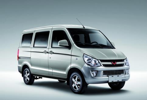 十大最熱門MPV車型排行榜,寶駿730價格低,載物空間大
