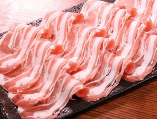 內蒙古十大特產排行榜,烏珠穆沁羊肉口感細嫩很好吃