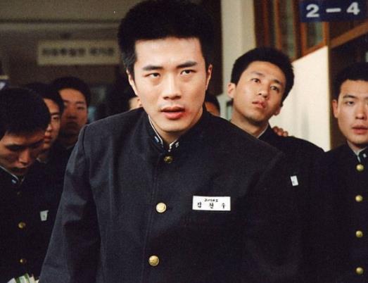 韓國(guó)十大暴力經(jīng)典電影排名,老男孩、黃海視覺(jué)效果很震撼