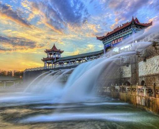 克拉瑪依十大景點排行榜,世界魔鬼城稱“戈壁臺地”,黑油山有低凝油