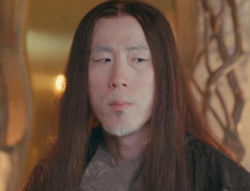 絕代雙驕?zhǔn)髳喝耍艢⑷朔Q“血手”,李大嘴武功高強(qiáng)