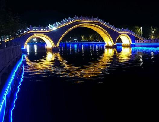 克拉瑪依十大景點(diǎn)排行榜,世界魔鬼城稱(chēng)戈壁臺(tái)地,黑油山油質(zhì)珍貴