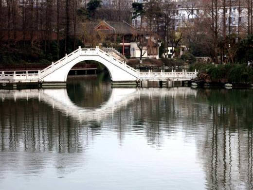 廈門旅游必去十大景點,鼓浪嶼海灘優美,鐵路公園是帶狀公園