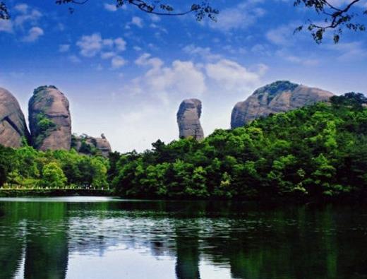 萍鄉(xiāng)十大景點排行榜,秋收起義廣場是全國紅色旅游經(jīng)典景區(qū)