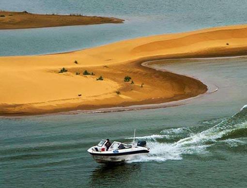 烏海十大旅游景點排名,烏海湖很愜意,胡楊島值得一去