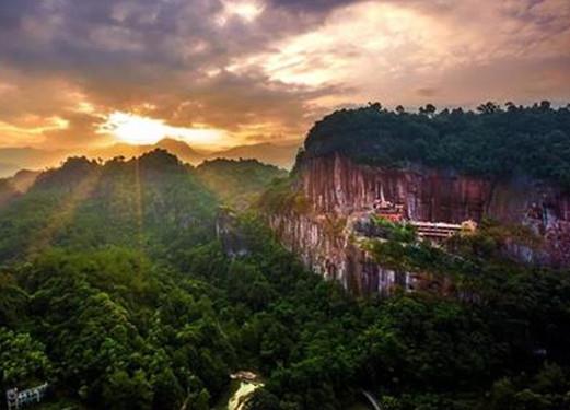 三明十大旅游景點(diǎn)排名,大金湖是國家地質(zhì)公園,玉華洞是人間仙境