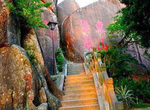 萬(wàn)寧十大旅游景點(diǎn)排名,加井島生態(tài)原始,石梅灣山形秀美