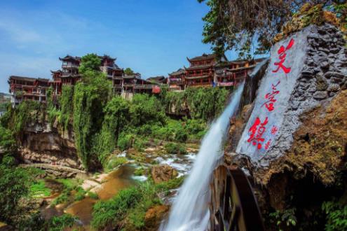 湘西十大景點(diǎn)排名,乾州古城建筑宏偉大氣,猛洞河漂流山清水秀