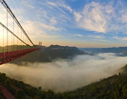 湘西十大景點(diǎn)排名,乾州古城建筑宏偉大氣,猛洞河漂流山清水秀