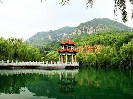 章丘景點(diǎn)排行榜,百脈泉與趵突泉齊名,朱家峪古村為梯形聚落