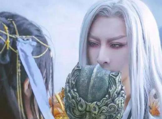 古龍筆下的十大梟雄排名,上官金虹武功高超,霍休極度貪財