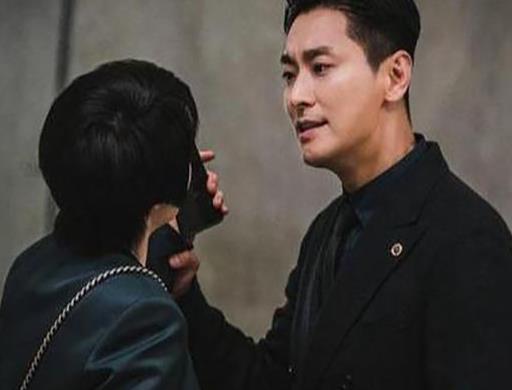 2020熬夜必看的十大韓劇,邪惡之花由李準基出演,永遠的君王很好看