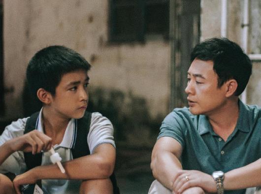 2021十大“爆款”影視作品排行榜,《無依之地》《后翼棄兵》很不錯