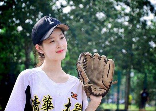 中國最美十大90后校花排行榜,迪麗熱巴、古力娜扎美得有特色
