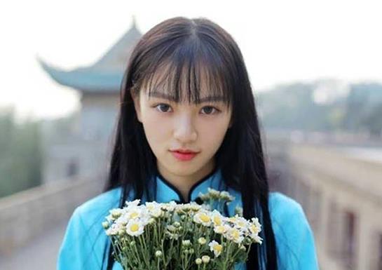 中國最美十大90后校花排行榜,迪麗熱巴、古力娜扎美得有特色