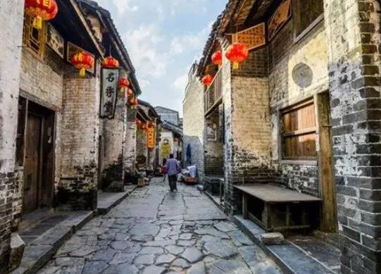 廣西十大古鎮排行榜,黃姚古鎮歷史悠久、興坪古鎮有著天然風景區