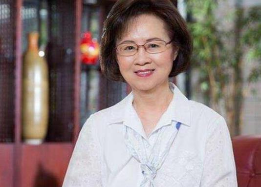 臺灣十大著名作家排行榜,三毛、瓊瑤都是一代知名人物