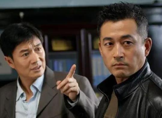 中國十大經(jīng)典反腐電視劇,龍年檔案、我主浮沉收視率很不錯