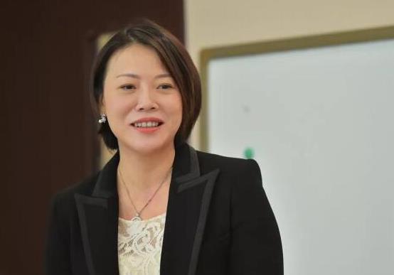 2021胡潤(rùn)全球十大白手起家女富豪榜,鐘慧娟、范紅衛(wèi)都非常有實(shí)力