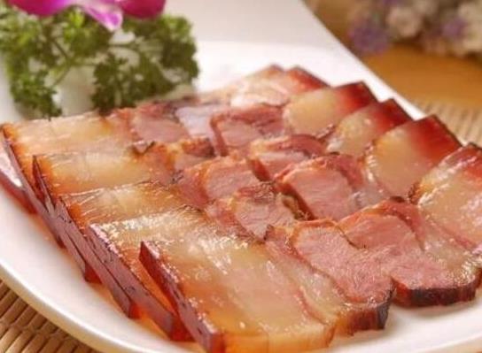 湖南十大特產排行榜,臭豆腐聞起來臭吃起來香、常德醬板鴨讓人回味無窮