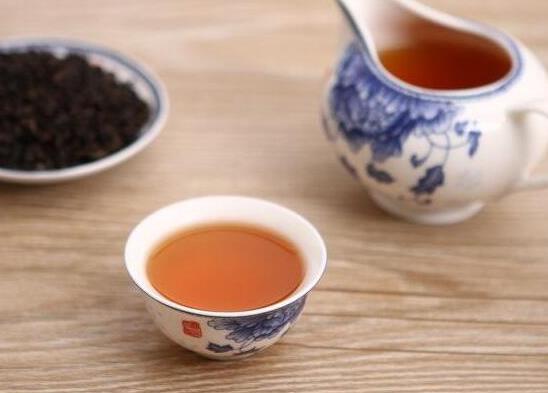 湖南十大特產排行榜,臭豆腐聞起來臭吃起來香、常德醬板鴨讓人回味無窮