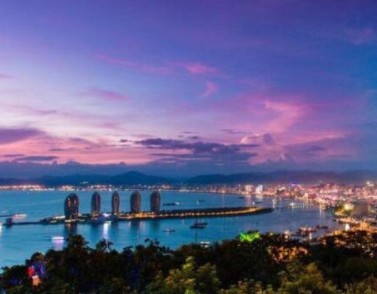 中國(guó)最美的十大海濱城市,三亞號(hào)稱(chēng)東方夏威夷、青島旅游美學(xué)價(jià)值高