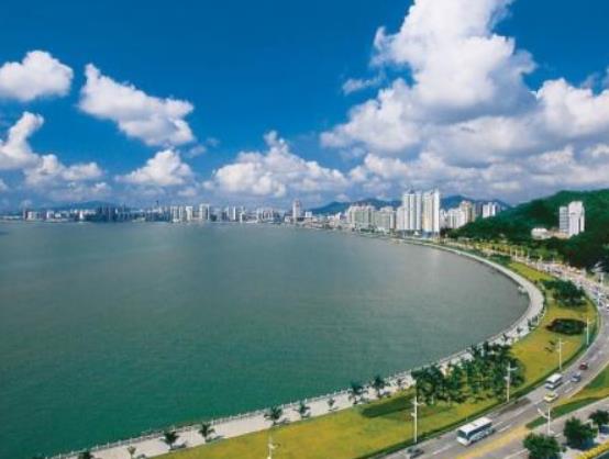 中國(guó)最美的十大海濱城市,三亞號(hào)稱(chēng)東方夏威夷、青島旅游美學(xué)價(jià)值高