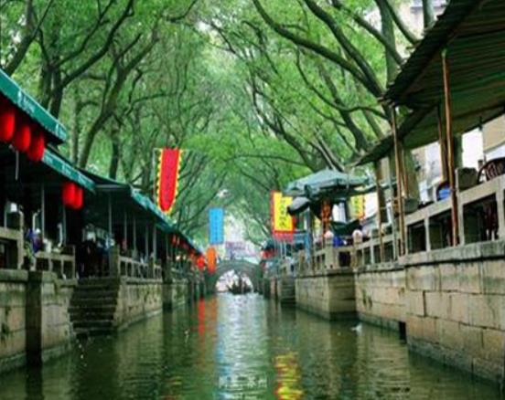 江蘇旅游必去的十大景點排名,蘇州園林、夫子廟秦淮風光帶景區非常迷人