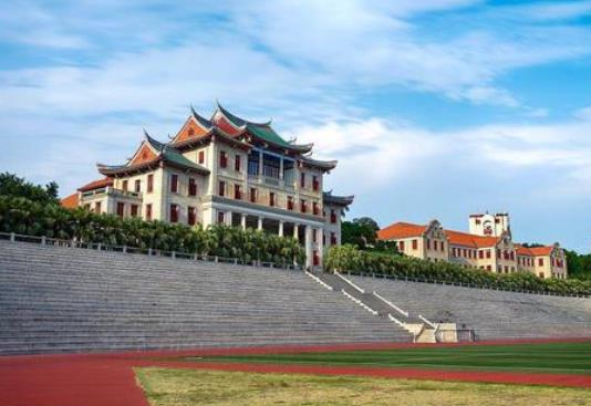 福建十大最好大學,廈門大學知名度高、福州大學師資力量雄厚
