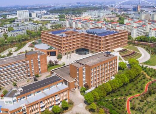 浙江十大最美大學(xué)校園,浙江大學(xué)歷史悠久、浙江工業(yè)大學(xué)校園環(huán)境優(yōu)雅