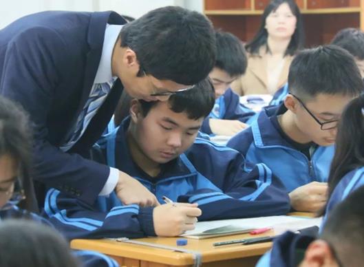 馬爾康十大教育培訓機構排名,大唐教育培訓學校的趣味英語課堂很有趣