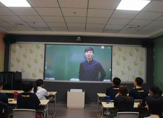 馬爾康十大教育培訓機構排名,大唐教育培訓學校的趣味英語課堂很有趣