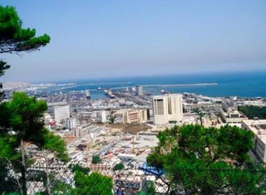 世界十大國(guó)土面積排名,俄羅斯是世界最大、加拿大制造業(yè)發(fā)達(dá)