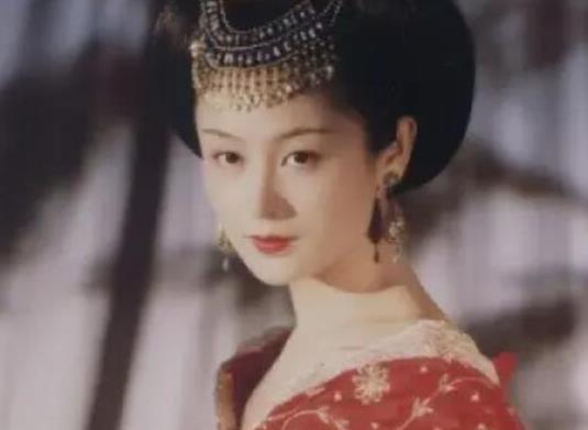 10部無法超越的電視劇,新白娘子傳奇重播次數(shù)多、鹿鼎記編導功力成熟