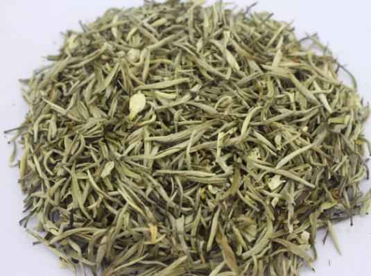 南昌十大特產干貨,軍山湖大閘蟹肉質多且鮮美、安義瓦灰雞肉嫩湯鮮