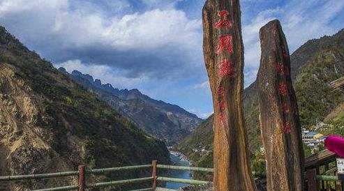 云南省怒江市十大旅游景點排行榜 怒江有什么好玩的地方