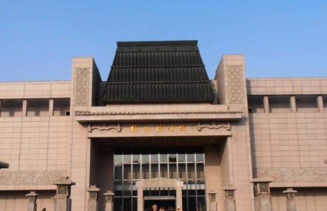 世界十大老式博物館旅游排行 老式服裝收藏館收藏了19世紀的服裝