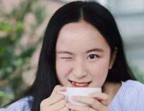 藏族十大美女排行 阿蘭·達(dá)瓦卓瑪是一個(gè)長得非常美麗的姑娘
