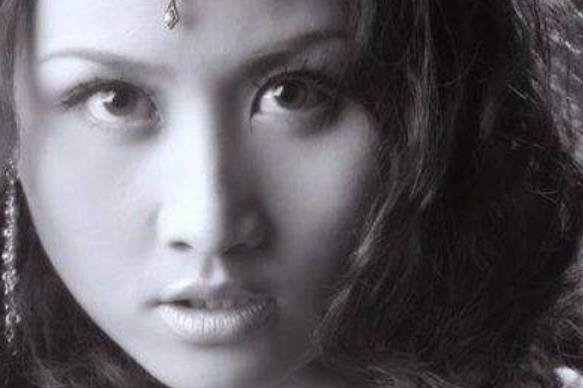 藏族十大美女排行 阿蘭·達(dá)瓦卓瑪是一個(gè)長得非常美麗的姑娘