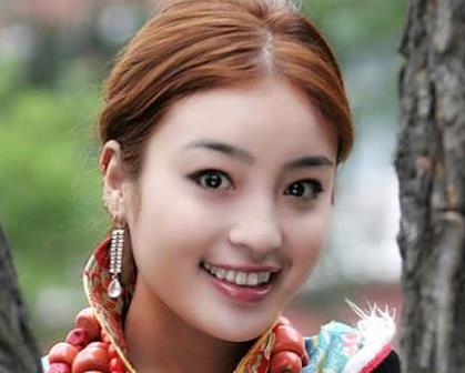 十大最美藏族女明星排行 韓紅央金卓瑪慈善家音樂(lè)人